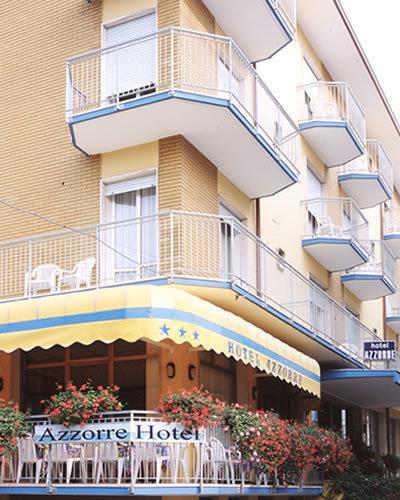 Hotel Azzorre ลิโดดิเยโซโล ภายนอก รูปภาพ
